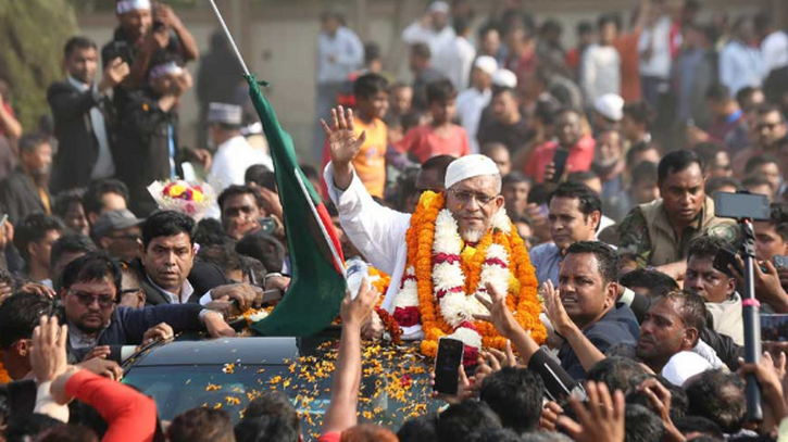 অস্ত্র মামলায় ১৭ বছরের সাজা বাতিল, হাই কোর্টে বাবর খালাস