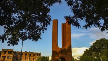 জাবির ছাত্রীর মৃত্যুর ঘটনায় বরখাস্ত ৪, ক্লাস-পরীক্ষা স্থগিত ঘোষণা