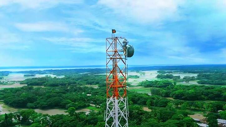 বন্যা: ১১ জেলায় এখনও ২৫৪ মোবাইল টাওয়ার অচল