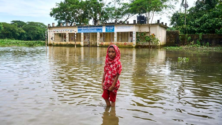 বাংলাদেশে জলবায়ু সংকটে ৩ কোটি ৩০ লাখ শিশুর শিক্ষা ব্যাহত: ইউনিসেফ