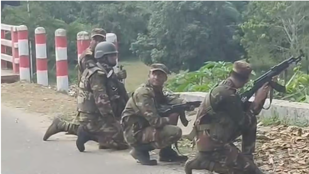 অবরোধের মধ্যে সাজেকে ‘সশস্ত্র গোষ্ঠীর’ সঙ্গে সেনাবাহিনীর গোলাগুলি