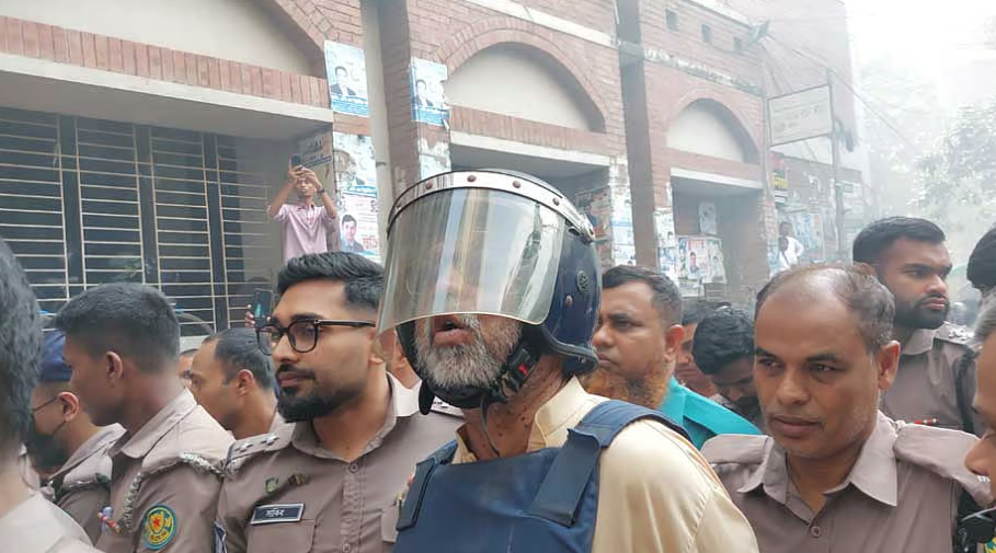 শাহজালালের ইডিকে হুমকি: জামিন নাকচ, আখতারুজ্জামান কারাগারে