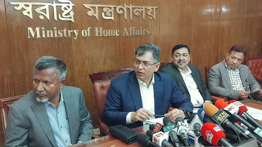 তদন্তে দোষ পেলে মিষ্টির বিরুদ্ধে আইনি ব্যবস্থা: স্বরাষ্ট্রমন্ত্রী