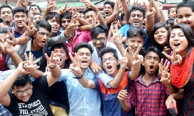 এইচএসসি ও সমমান পরীক্ষায় জিপিএ-৫ পেয়েছে ৪০ হাজার ৮৪ জন