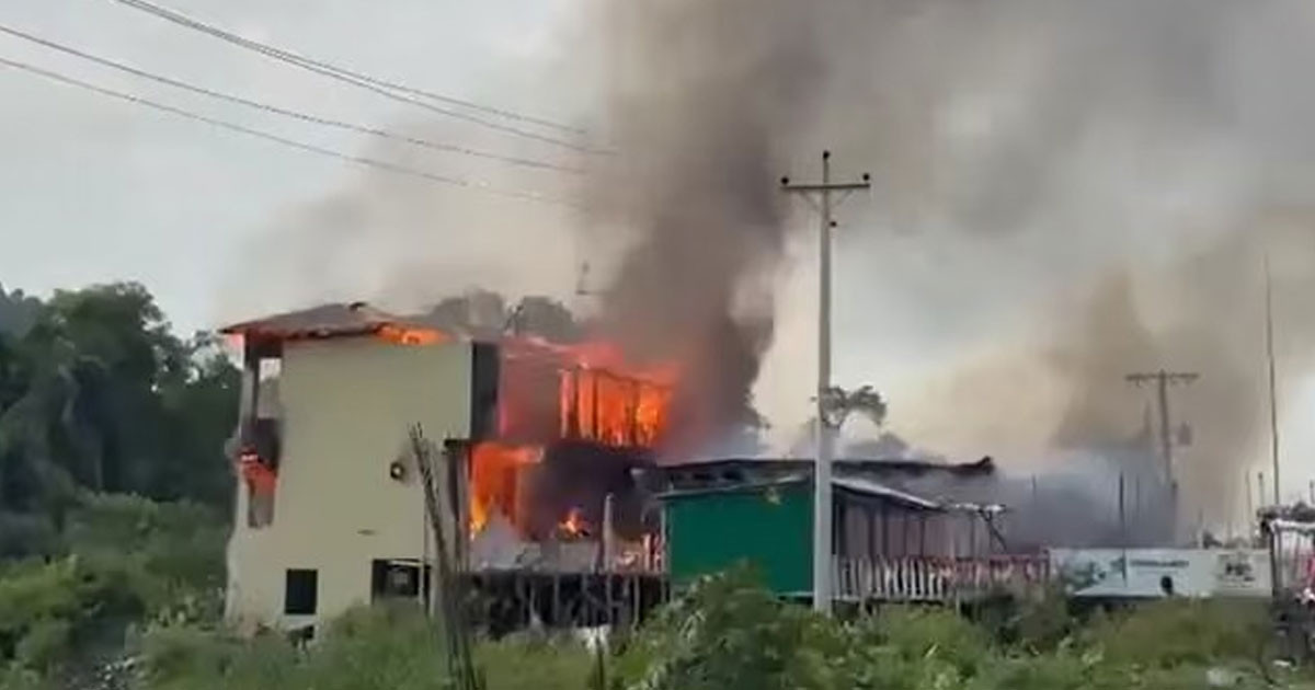কক্সবাজারে টুপটুপ রিসোর্টে আগুন, নিহত বেড়ে ১০