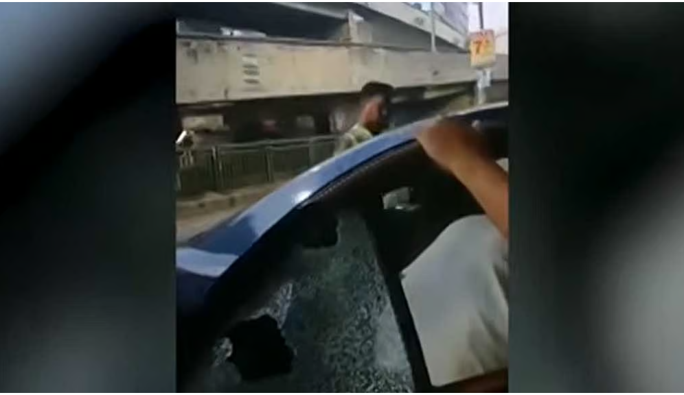 আসিফের গাড়িতে গুলির ঘটনায় মামলা