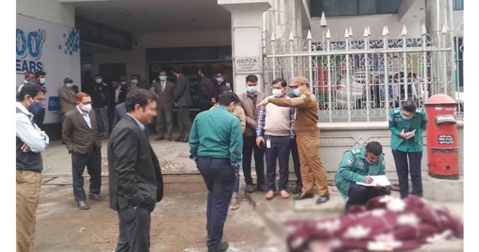 ধানমণ্ডিতে ভবন থেকে পড়ে বেপজার কর্মকর্তা নিহত