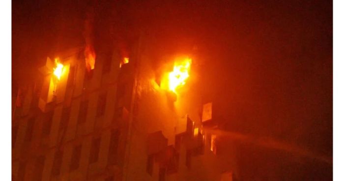 কলকাতায় রেলের বহুতল ভবনে আগুন, নিহত ৯