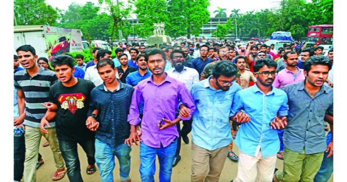 ভিপি নুরকে গ্রেফতারে ৭২ ঘণ্টার আলটিমেটাম