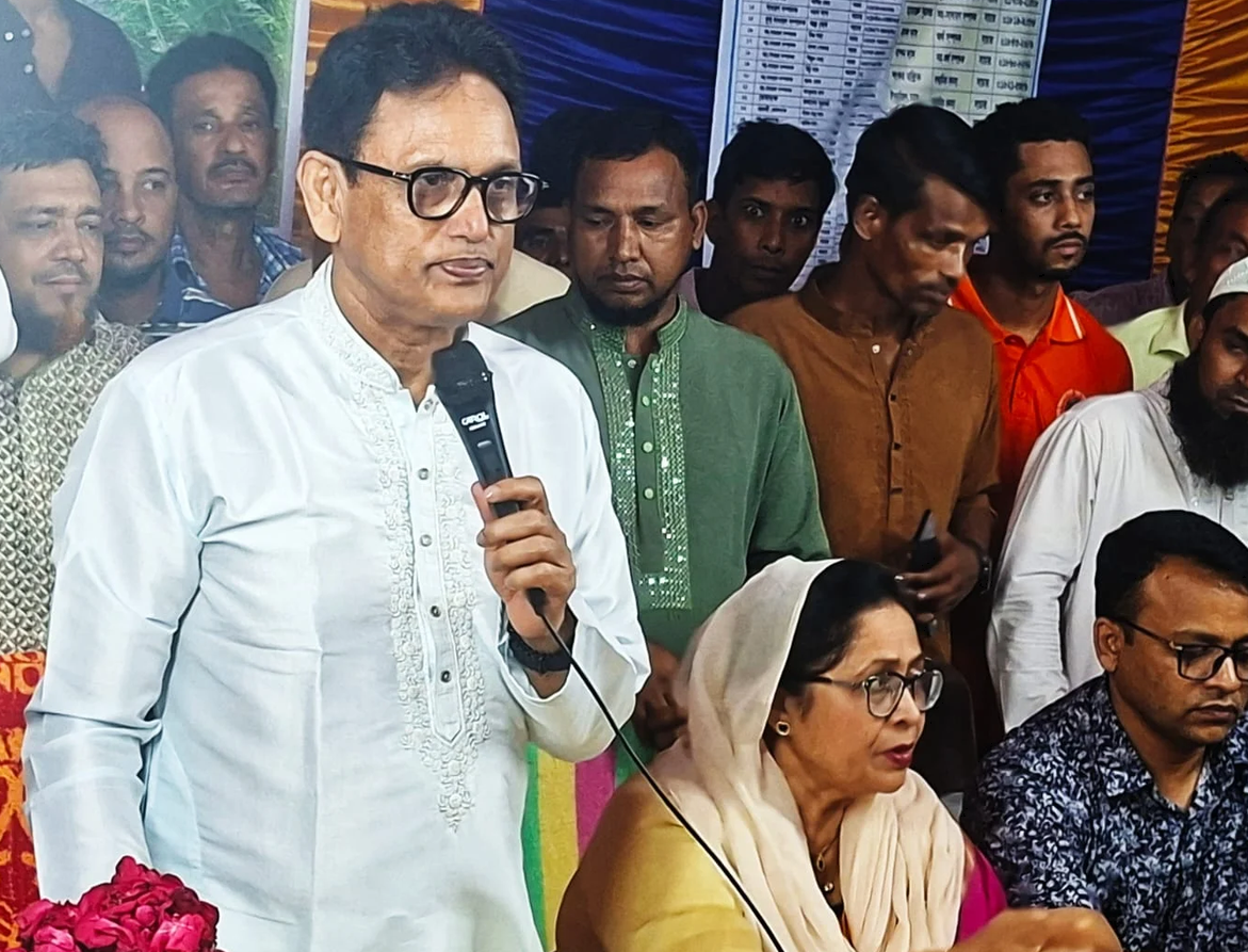ধর্মীয় সম্প্রীতি বজায় রাখতে সরকার আন্তরিকভাবে কাজ করছে : শিক্ষামন্ত্রী